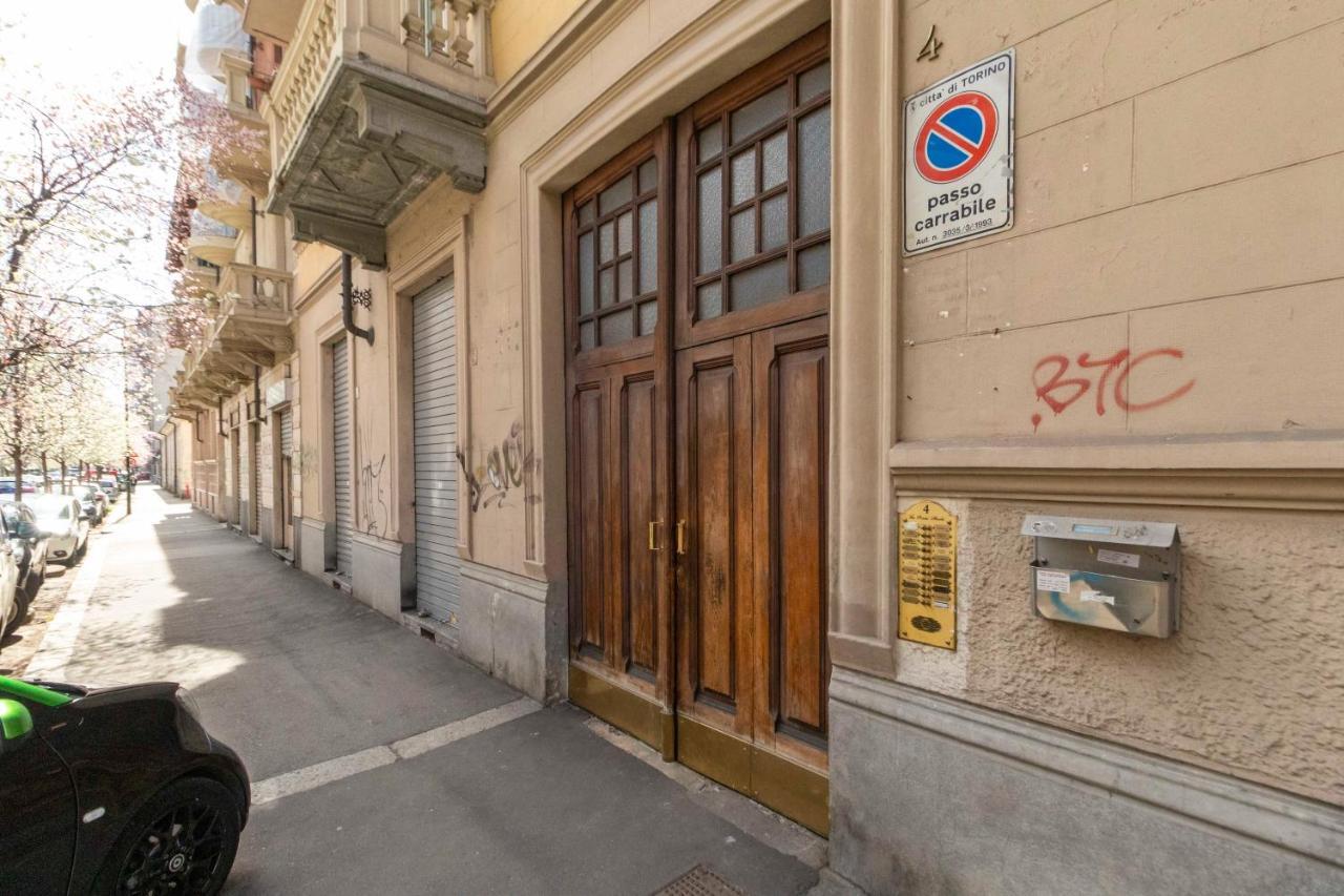 Turin, Un Minuto Dalla Metro エクステリア 写真